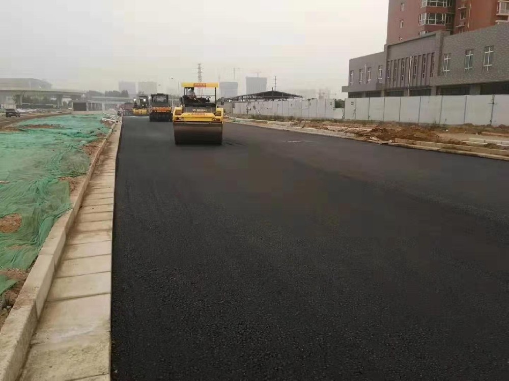 郑州新乡沥青路面修补料销售及施工