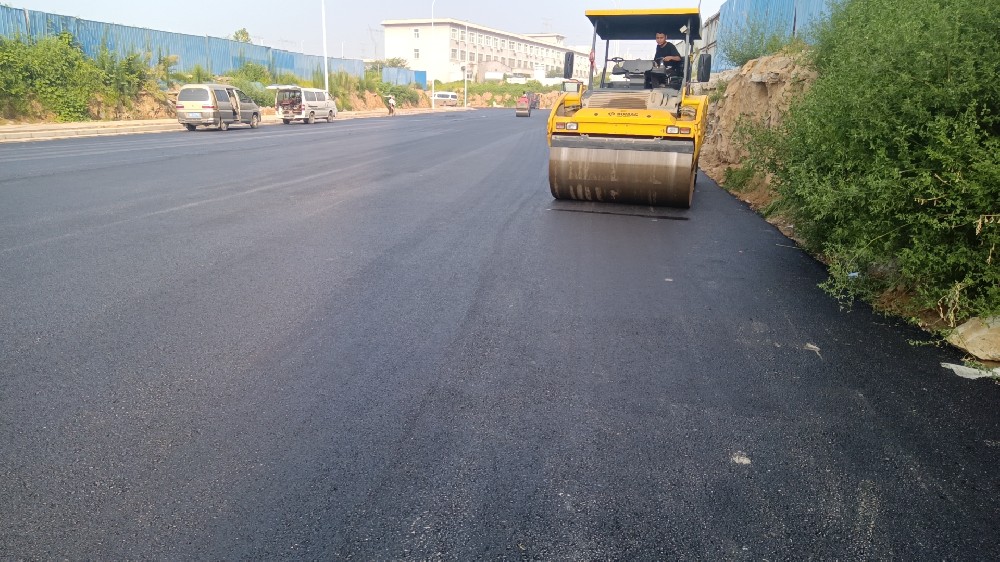 郑州沥青贯入式路面施工