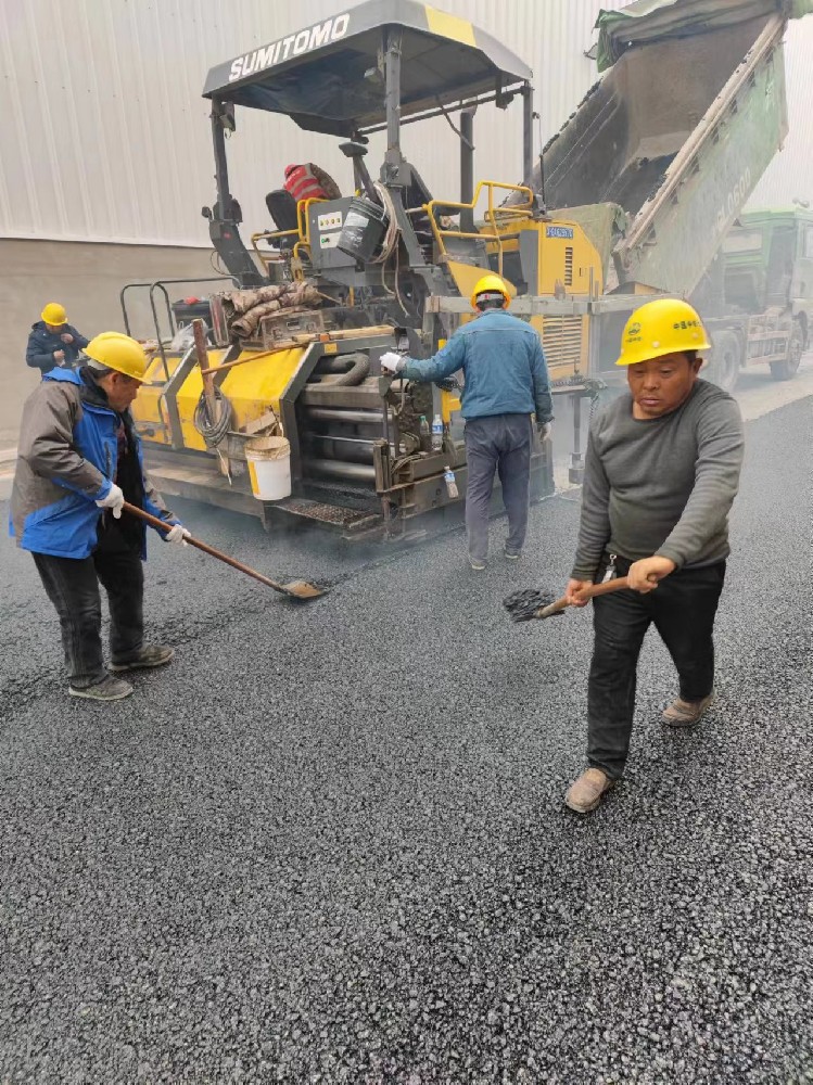 郑州沥青混凝土路面工程摊铺施工要求