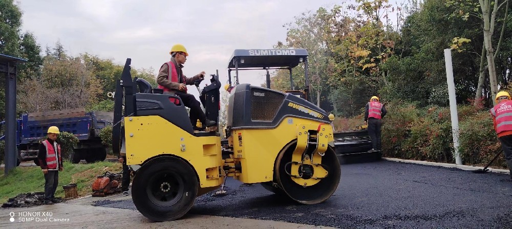 郑州沥青混凝土道路的技术优势