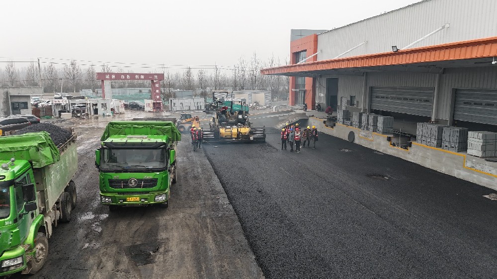 郑州登封沥青路面现场冷再生的定义——郑州登封沥青路面摊铺