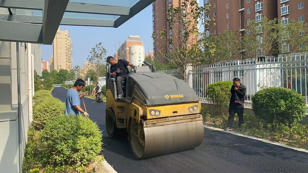 郑州信创沥青搅拌站：以科技赋能，打造智慧化沥青路面施工新典范