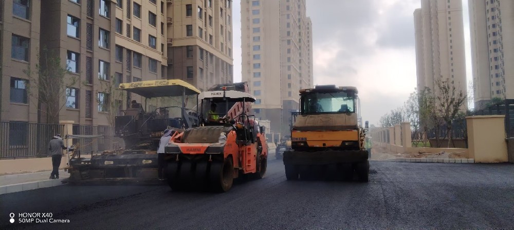 郑州沥青路面施工厂家，为你的道路梦想助力！