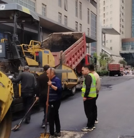郑州沥青路面渗水系数检测：防范“水害”的关键指标