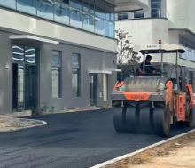 郑州沥青路面施工压路机“压实功”