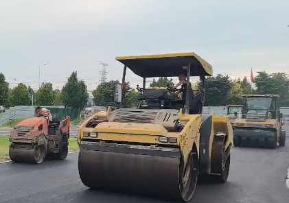 匠心筑路，精工打造高品质沥青路面工程